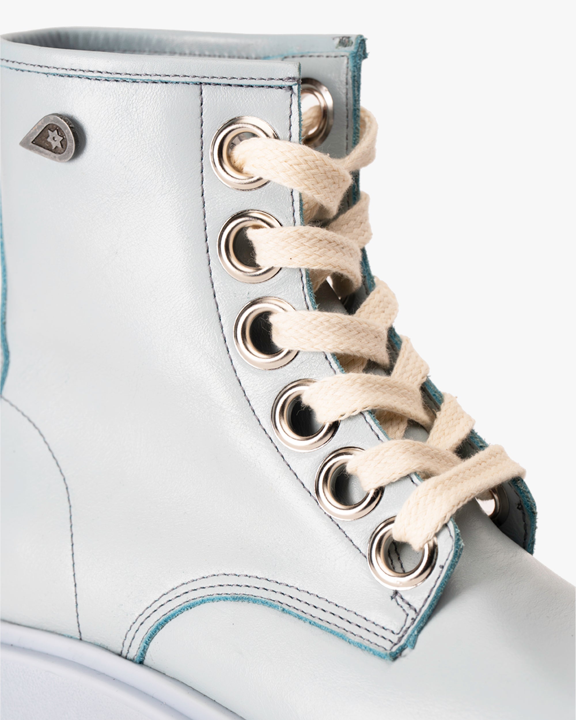 Botín Cuero Atenea Full Celeste Landazuri