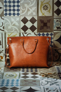 Bolso de Diseñador Café Caimán  Landazuri