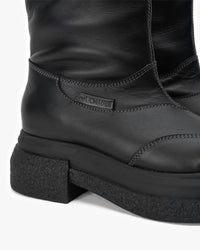 Bota Cuero V010 Negra Landazuri