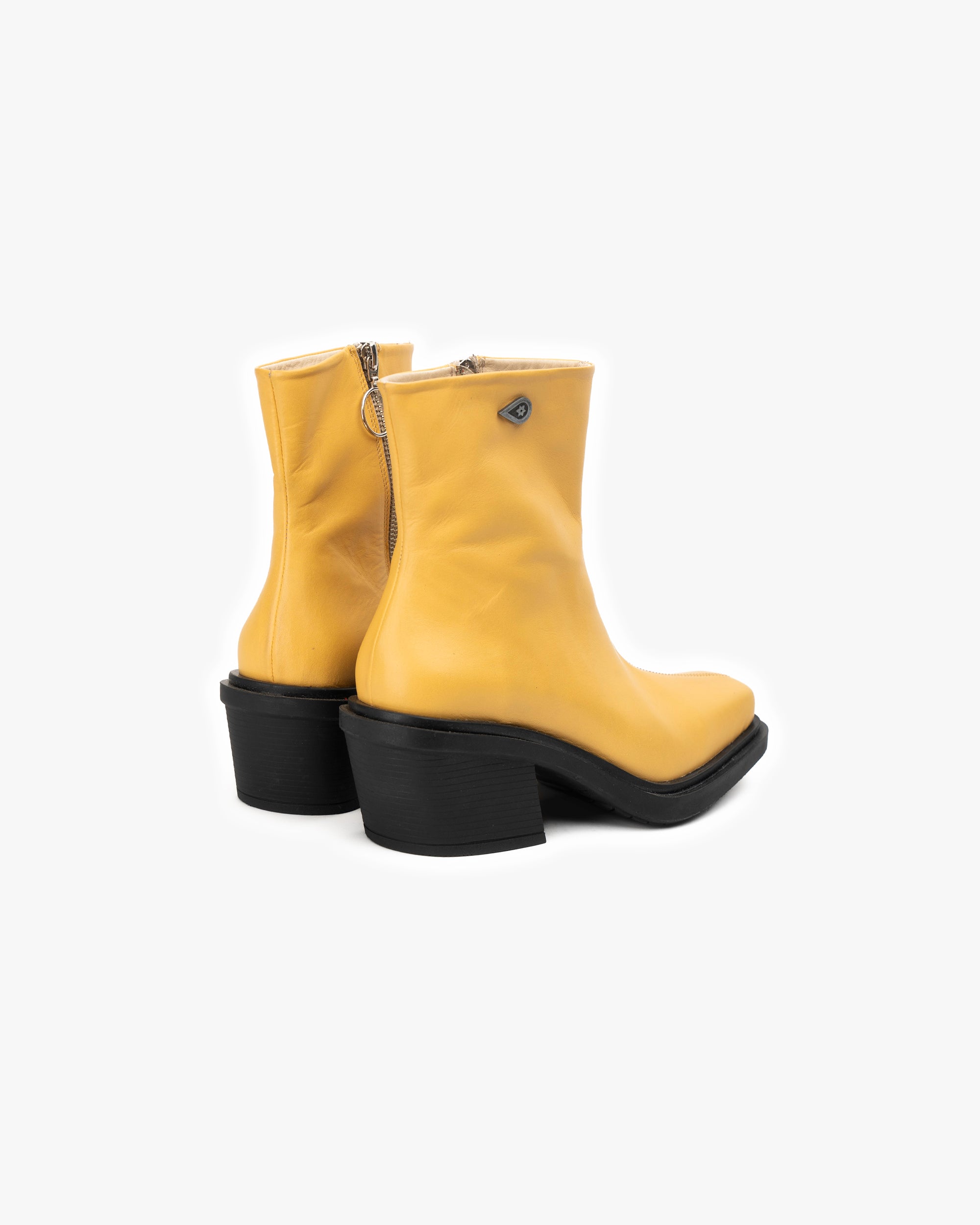 Botín Cuero Hela Amarillo Landazuri