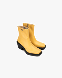 Botín Cuero Hela Amarillo Landazuri