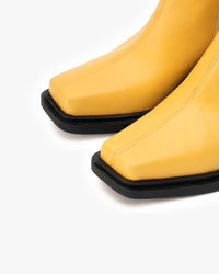 Botín Cuero Hela Amarillo Landazuri