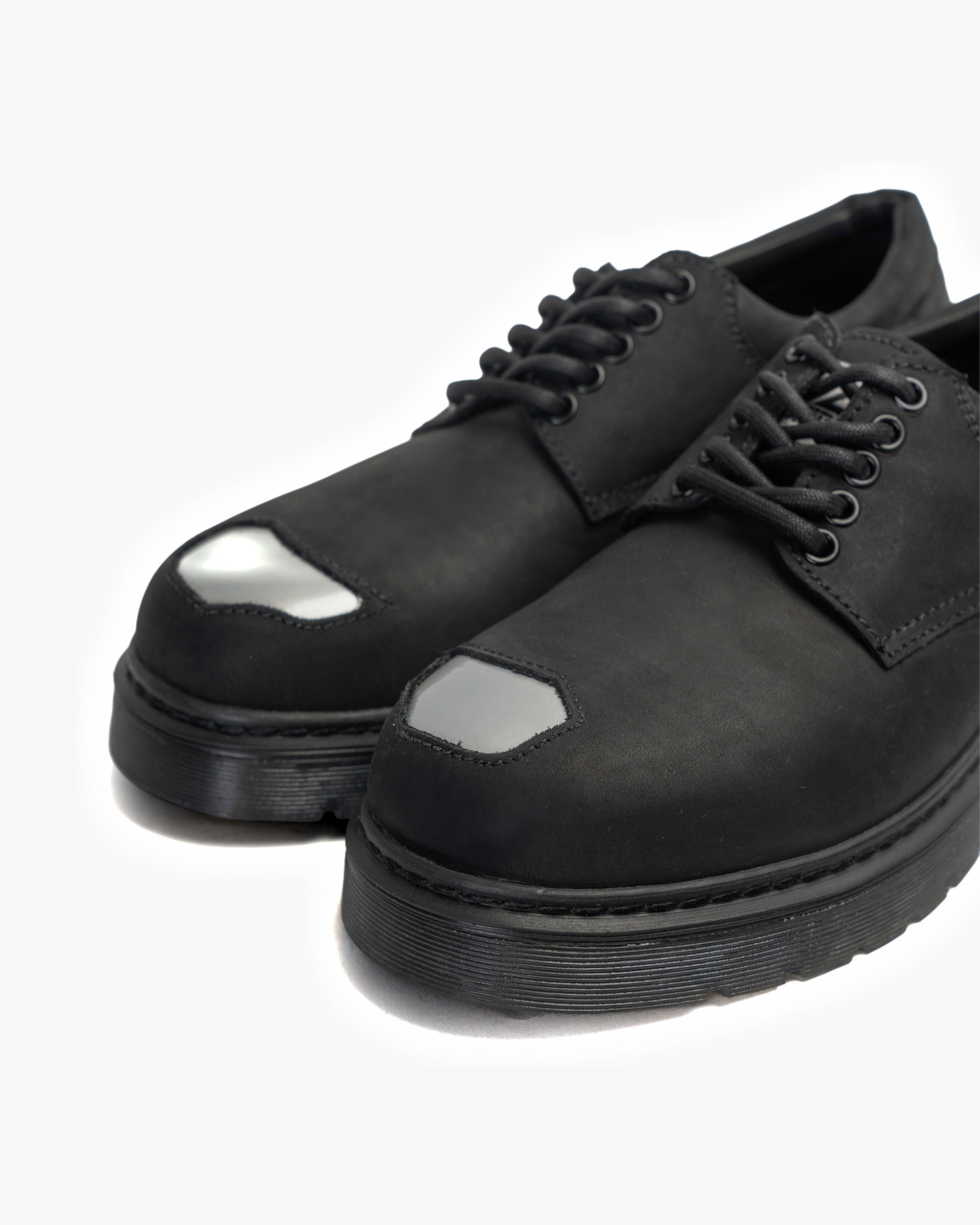 Zapato Cuero Caspio Negro Espejo Volt Landazuri