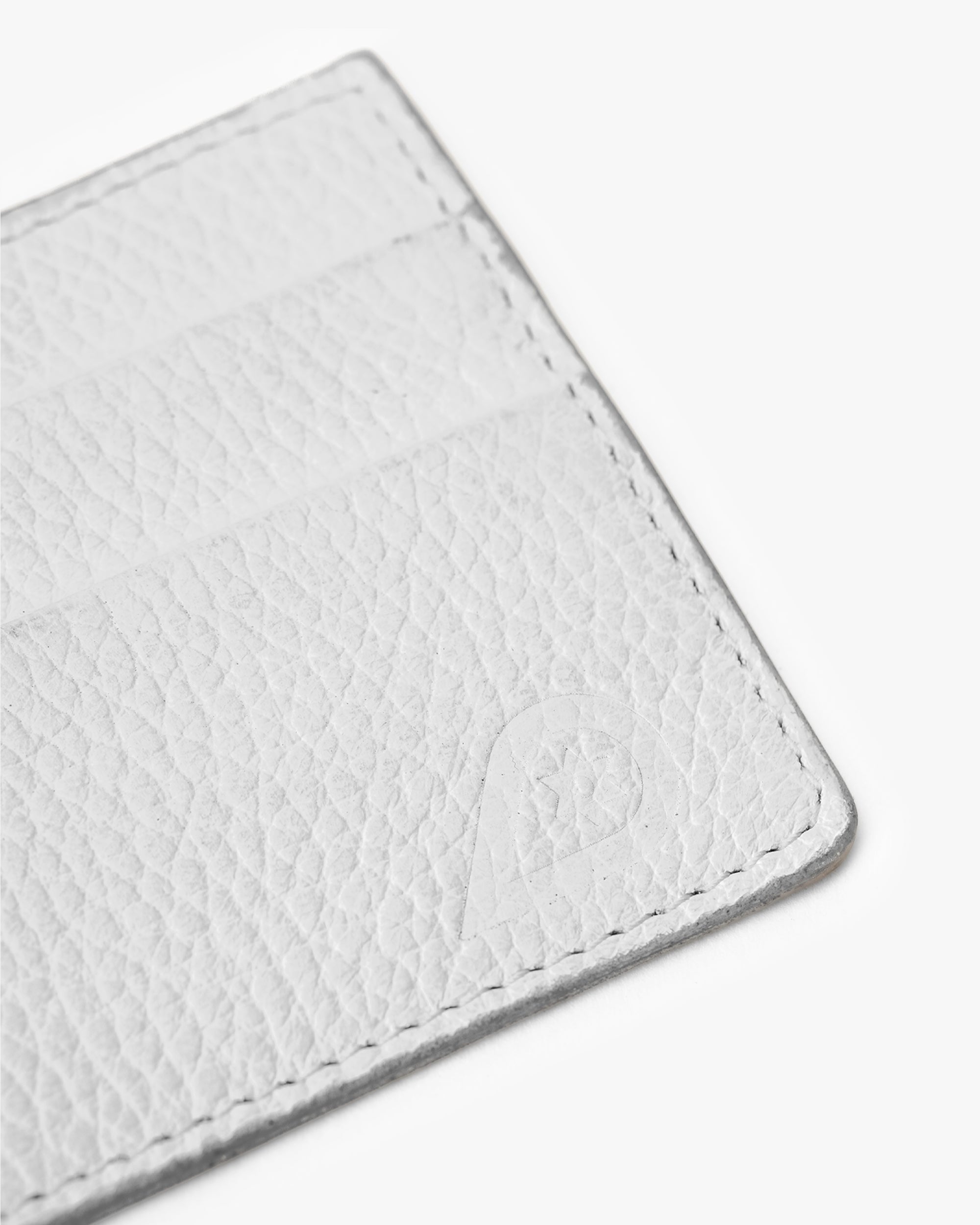 Tarjetero de Cuero Doble Blanco Landazuri